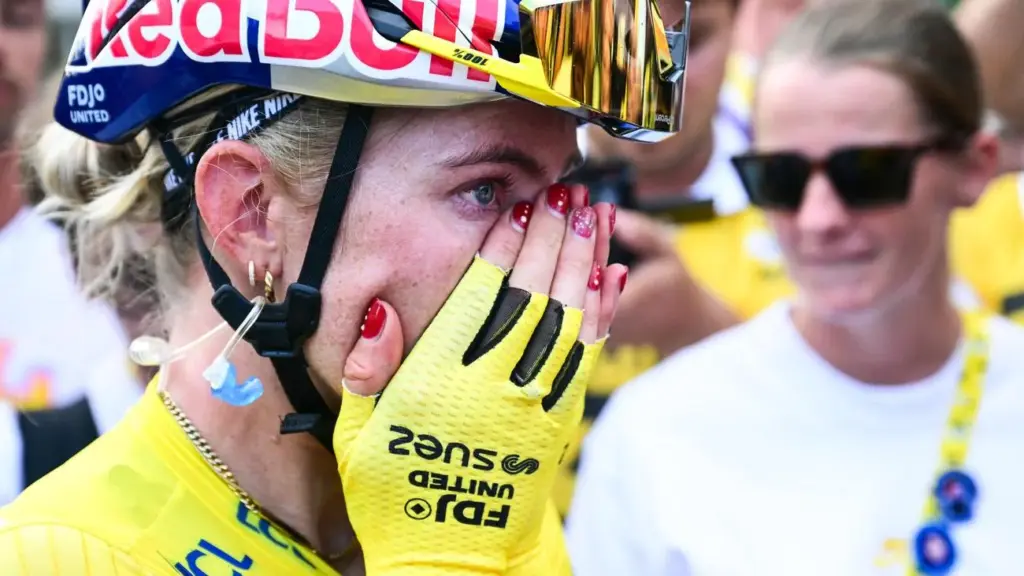 Vollering gewinnt Tour de France Femmes