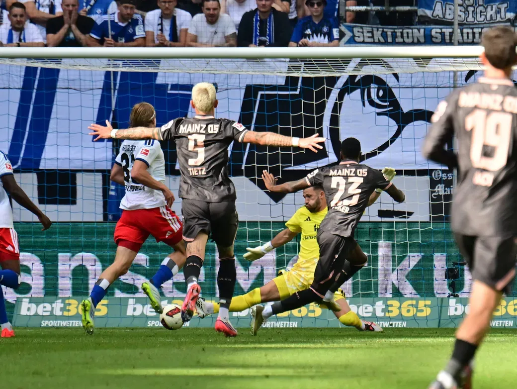 Mainzer Führungstreffer in Hamburg